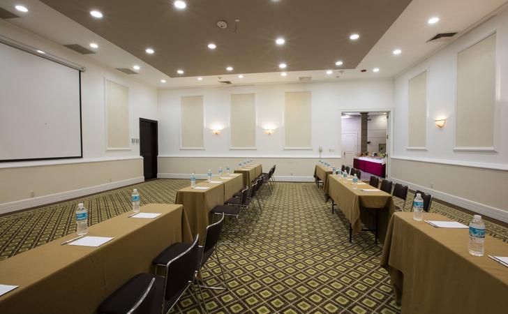 Constelación III Krystal® Satélite María Bárbara Mexico City Constelación III Krystal® Satélite María Bárbara Mexico City